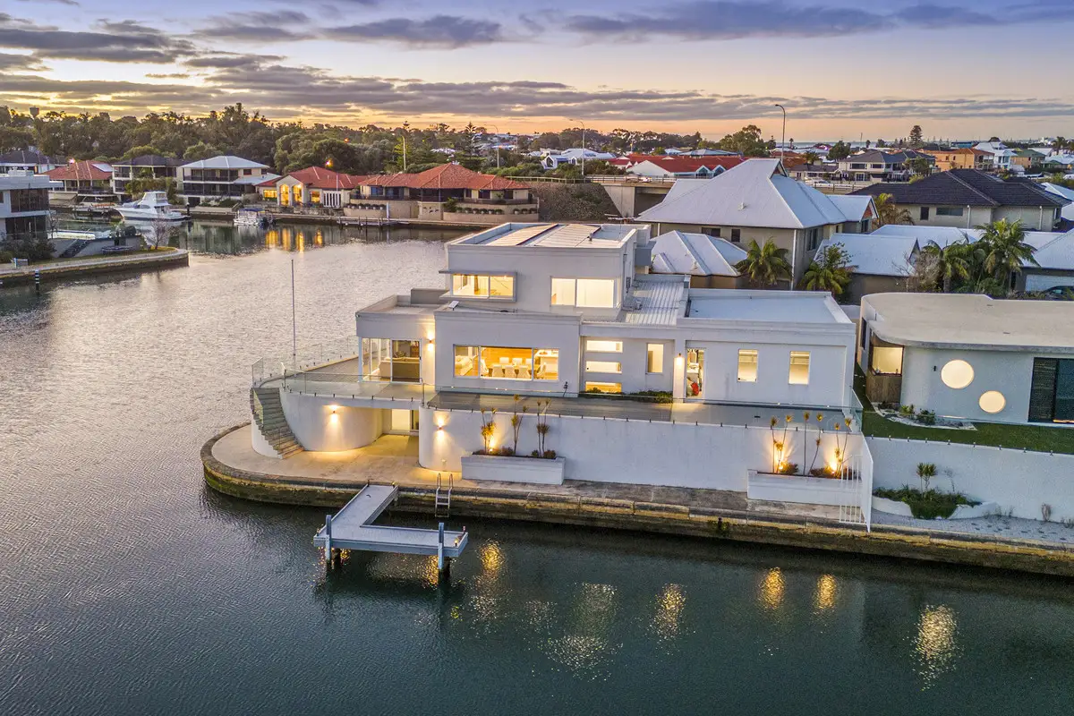 14B Genevieve Court, Halls Head For Sale by John Phillips Real Estate - image 1