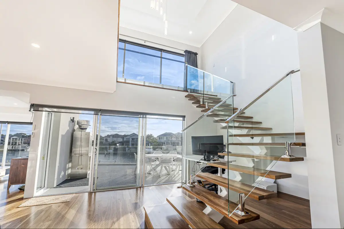 14B Genevieve Court, Halls Head For Sale by John Phillips Real Estate - image 1