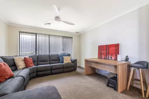 61 Balladonia Parade, Dawesville For Sale by John Phillips Real Estate - image 10
