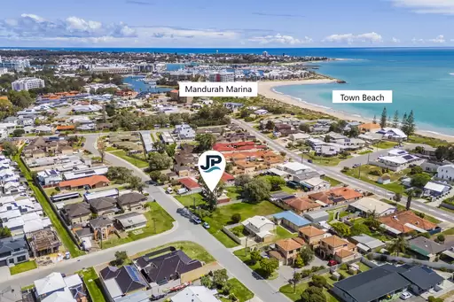 22 Beam Road, Mandurah For Sale by John Phillips Real Estate - image 2