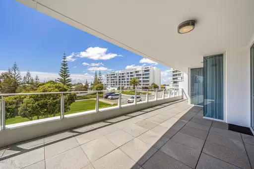 305/5 Marco Polo Drive, Mandurah For Sale by John Phillips Real Estate - image 2