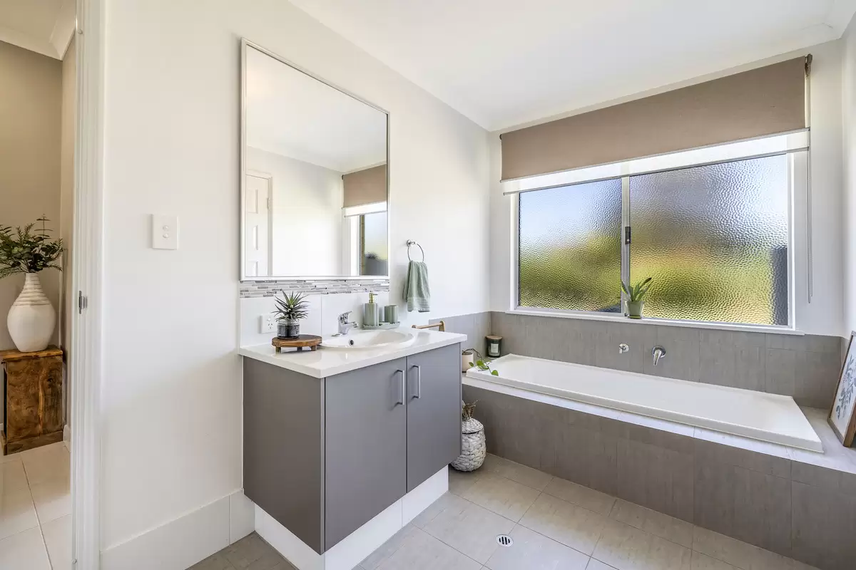 7 Pioneer Place, Birchmont For Sale by John Phillips Real Estate - image 1