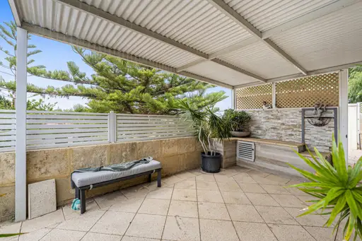 16 Alexis Circle, Wannanup For Sale by John Phillips Real Estate - image 22
