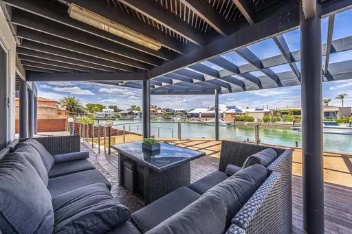 32 Cambria Island Retreat, Halls Head For Sale by John Phillips Real Estate - image 26
