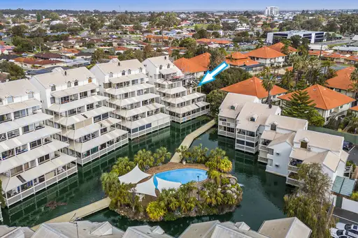 10/132-140 Mandurah Terrace, Mandurah Sold by John Phillips Real Estate - image 2