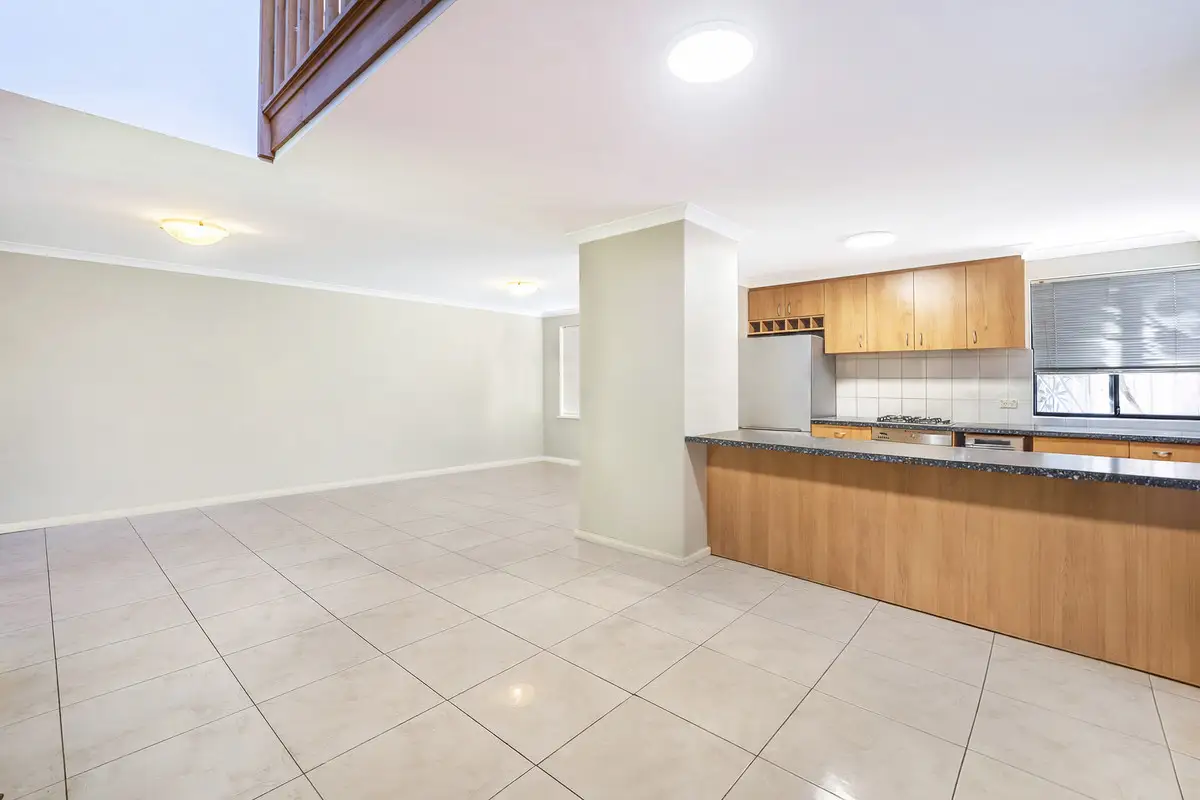 1/41 Sutton Street, Mandurah For Sale by John Phillips Real Estate - image 1