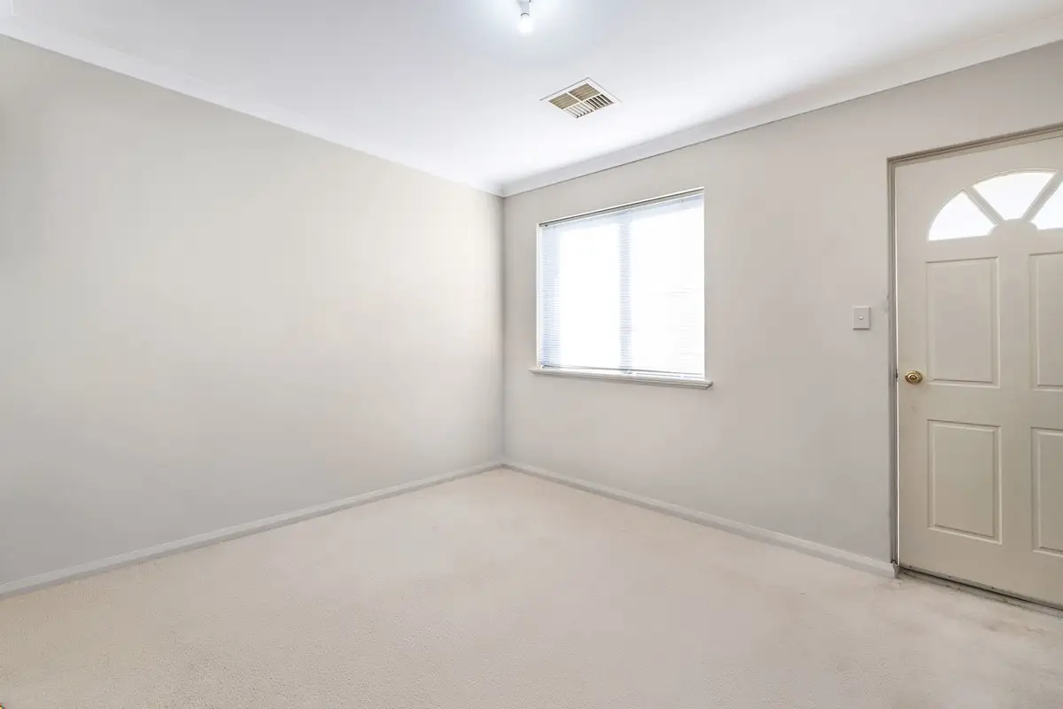 1/41 Sutton Street, Mandurah For Sale by John Phillips Real Estate - image 1