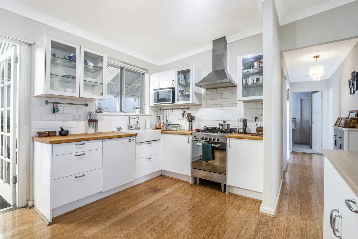 21 Hokin Street, Waikiki For Sale by John Phillips Real Estate - image 1