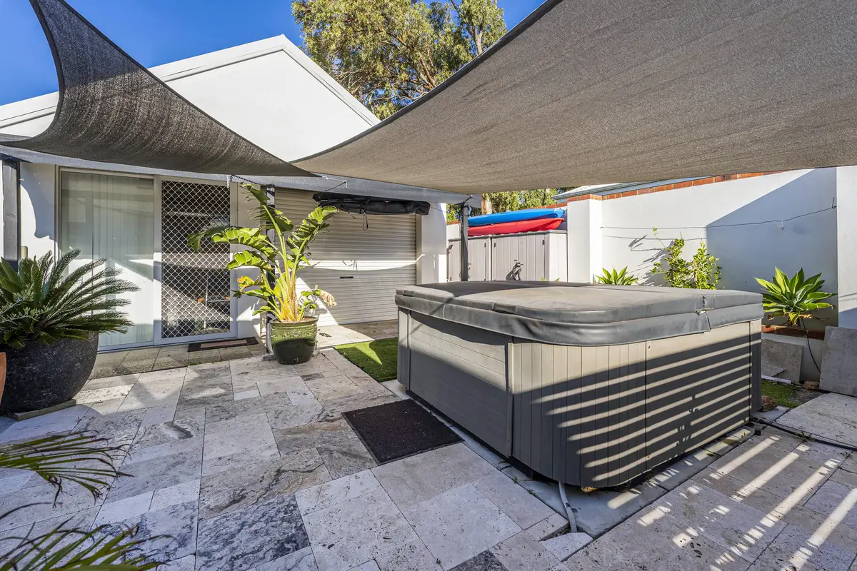 21 Hokin Street, Waikiki For Sale by John Phillips Real Estate - image 1