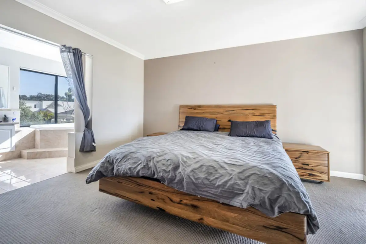 18 San Marco Quays, Halls Head For Sale by John Phillips Real Estate - image 1