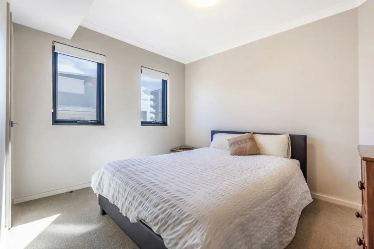 3/16 Torcello Mews, Mandurah Sold by John Phillips Real Estate - image 1