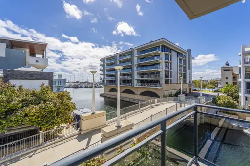 3/16 Torcello Mews, Mandurah Sold by John Phillips Real Estate - image 15