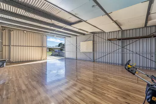 2 Hermitage Street, Dudley Park Sold by John Phillips Real Estate - image 21