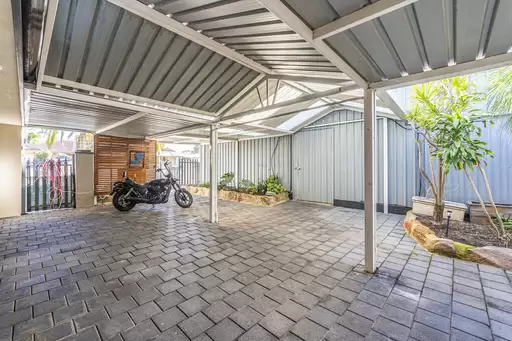 2 Hermitage Street, Dudley Park Sold by John Phillips Real Estate - image 17